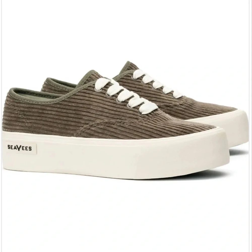 SeaVees Women's Legend Platform Sneaker In Burnt Olive - Picture 3 of 8